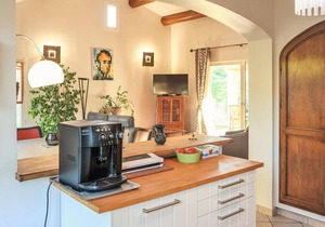 Awesome home in Montélimar with WiFi