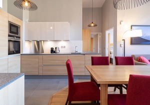 Beautiful 4-room apt with pool, spa, gym, parking and WIFI included at Arcs 1800