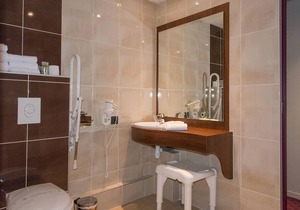 Brit Hotel Tours Sud - Le Cheops