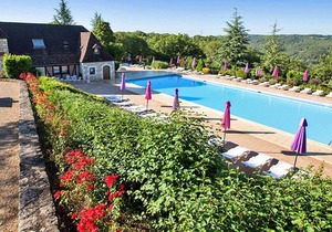 Camping Domaine de la Paille Basse***** - Mobil-Home Classic 3 Rooms 4 adults and 1 child under 12 years old