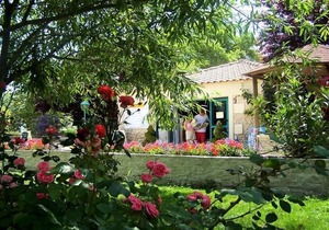 Camping Le Clos Cottet **** - Cozy Mobil Home 3 Rooms 5 People