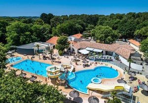 Camping Les Biches ***** - Classic 4-room mobile home 6 people