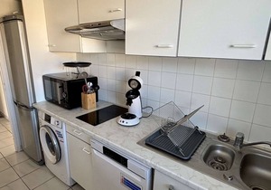 Central apartment with balcony, garage and pets allowed - Collioure
