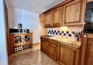 Central Village Apartment with Balcony and Near Ski Bus