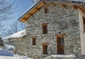 Chalet, balcony, fireplace or stove, parking, tv, 350m², Les Menuires