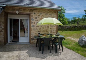 Chalet 4-6 pers à Aumont-Aubrac - LZV038B1