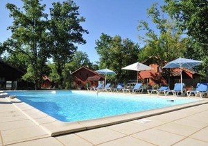 Chalet in the woods of beautiful Dordogne valley