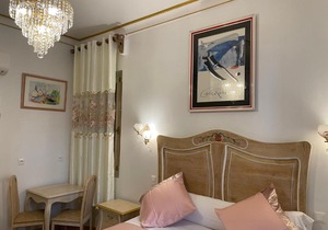 Chambre Lyre Maison de L'Église du Couvent