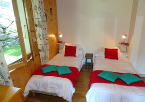 CLAIR MATIN 4 - Four Bedroom Apartment, Sleeps 8