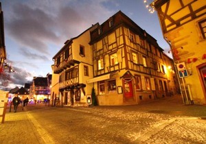 Colmar Historic Center - Alsacian Appartement PETITE VENISE 1 - BookingAlsace