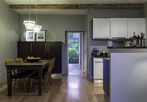 Cottage for 6 people at Domaine de la Forçate with swimming pool in the park.