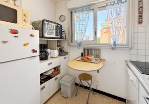 Cozy 1-Bedroom Apartment for 4, 150m from Beach, Near Shops - Palavas-les-Flots