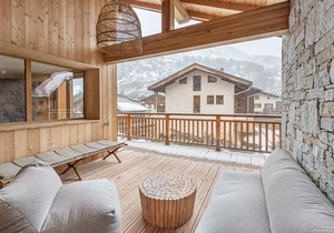 Cozy Apartment Near Ski Lifts, New Residence, Garage, Sleeps 8
