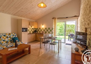 Cozy Nature Retreat Between Cholet and Puy du Fou - Terrace, BBQ, Accessible, Sleeps 4
