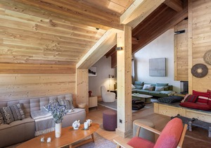 Cozy New Apartment Near Ski Lifts, Village Setting