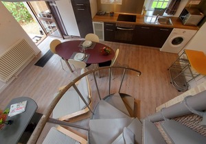 Cozy Stone Cottage with Private 8ha Fishing Pond and Scenic Surroundings - Ideal for Nature Lovers