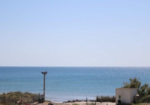 Cozy Studio with Terrace, Sea View, A/C, Parking, Wi-Fi, and Kitchen