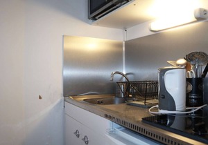 Cozy studio for 4, ski-in/ski-out, south-facing balcony, central location
