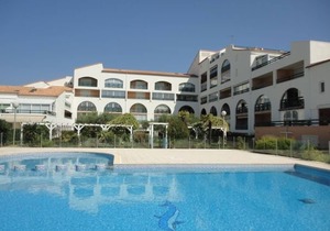 Duplex 3-room apartment with pool, air conditioning and garage in Port Camargue