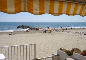 F3 apartment on the beach, renovated in 2015