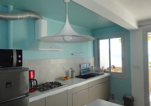 F3 apartment on the beach, renovated in 2015