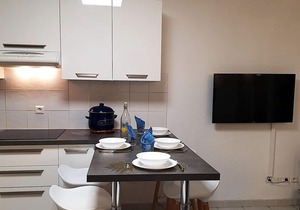 Homerez - Exceptional house Near the beach and garden