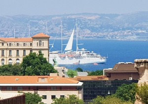 Homerez - Studio 1 km away from the beach for 3 ppl. with sea view at Marseille