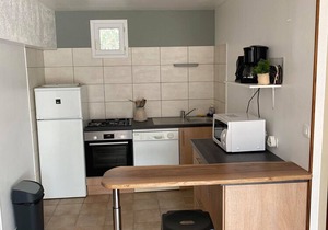 In Balazuc (classified village): 4 p gite + swimming pool and river!