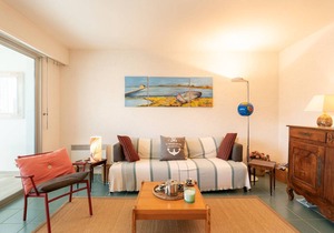 La Trinité-sur-Mer: 3-room apartment with parking, near port and beaches