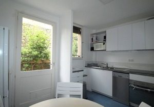 Large apartment with terrace 300m from the beach in Collioure