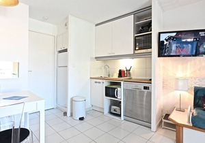 Le Belvédère (R8 240) by Interhome