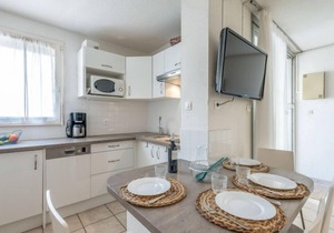 Les Capounades by Interhome