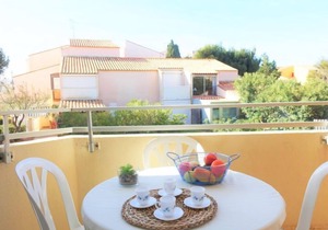 Les Cigalines by Interhome