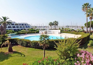 Les Jardins du Port by Interhome
