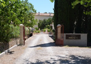 Maison de Maître for 10 people in the heart of the vineyard