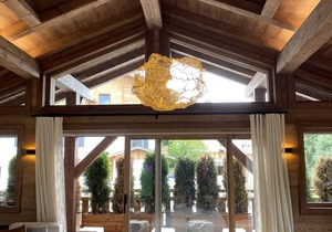 New chalet, 400M2, indoor pool, walking distance to cable car and village