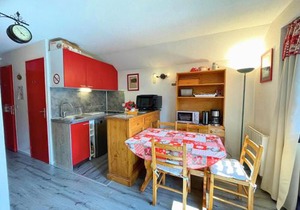 Résidence Sarvan - Studio cabine au pied des pistes aux Ménuires MAE-5164