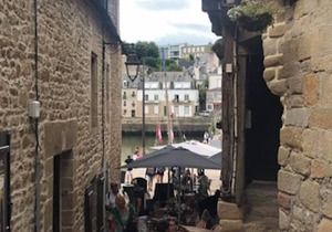RARE - Beautiful 2P of 50M2 with large Terrace on the Port of ST Goustan-Auray