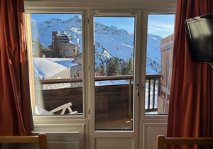 Renovated Apartment in Avoriaz Center - Festival Village - For 6 People, 50 sqm, 3 Rooms