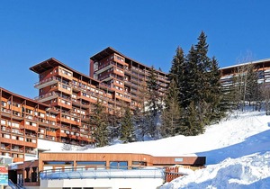 Ski-in/ski-out & foot of the slopes, fitness, swimming pool, sauna, hammam, terrace, balcony, tv