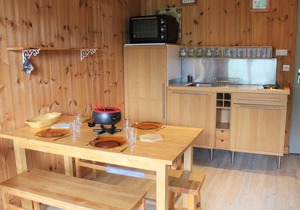 Ski-In/Ski-Out Studio in Vars Les Claux – Sleeps 5, Balcony, Prime Location