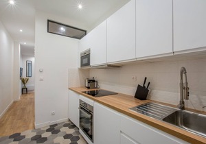 SPACIOUS apartment close to NOTRE DAME 6/8 P