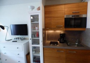 Studio avec Piscine et Jacuzzi aux Saisies, Proche du Centre, 2 Étoiles, 3 Pers. - FR-1-594-143
