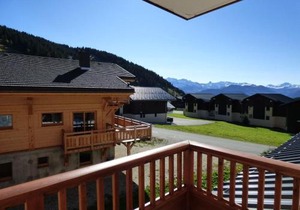 Studio avec Piscine et Jacuzzi aux Saisies, Proche du Centre, 2 Étoiles, 3 Pers. - FR-1-594-143