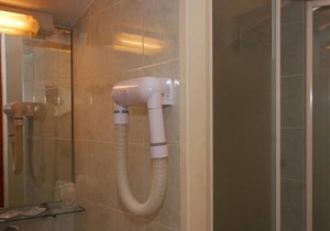 Studio-Comfort-Ensuite with Shower-Balcony-Vue Montagne 2 adlt 2 enf
