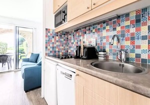 Studio Confort - (sleeps 4)