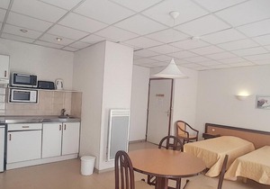 Studio Lamalou-les-Bains, 1 pièce, 2 personnes - FR-1-451-81