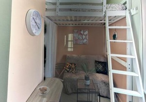 STUDIO LE SAUMON FACE GARE EVREUX