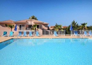 Studio Rénové 400m de la Plage | Accès 2 Piscines
