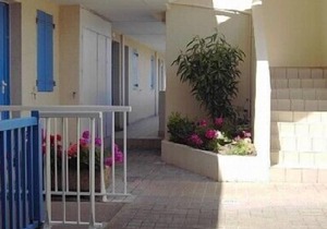 Sunny apartment Quiet good Standing 300 meters Sea Beach fine sand Forest